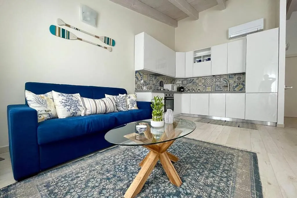 Free Private Parking, New Apartment Alghero Italia