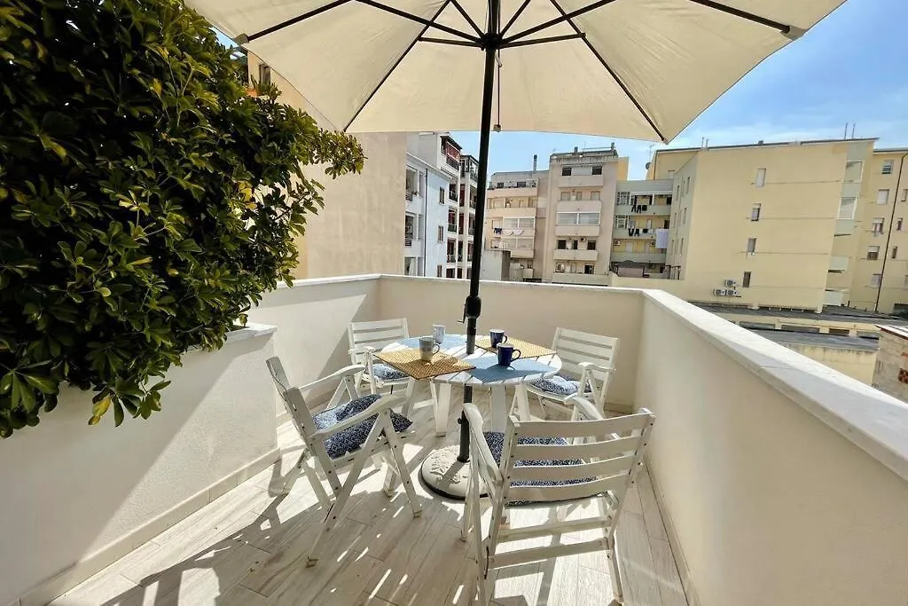 Free Private Parking, New Apartment Alghero Italia